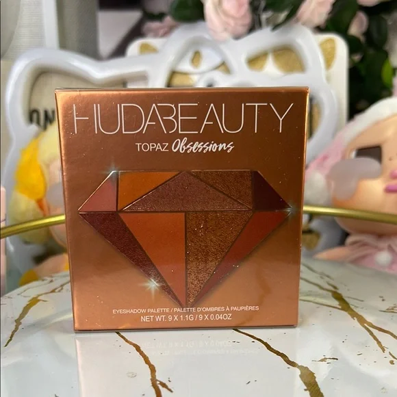 Huda Beauty Topaz Obsessions Eyeshadow Palette - Picture 3 of 3